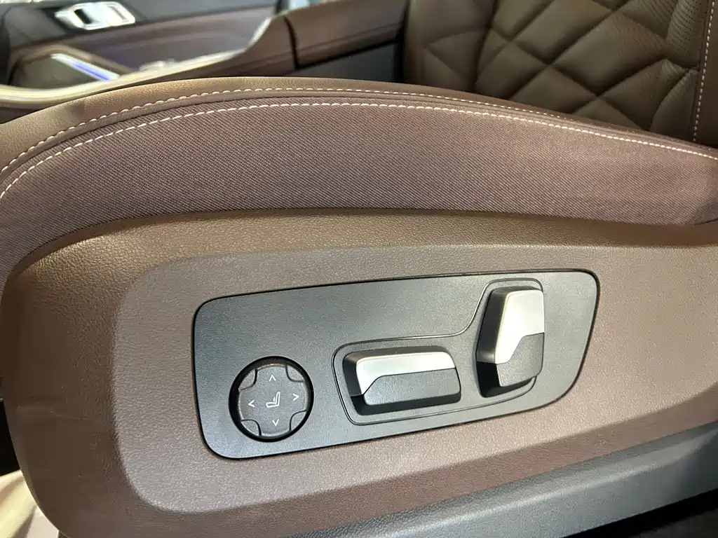 BMW X5 — миниатюра 10