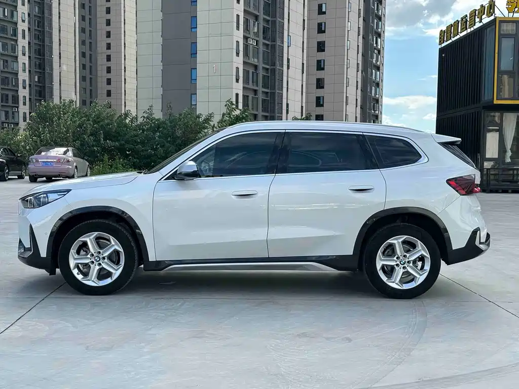 BMW X1 — миниатюра 7