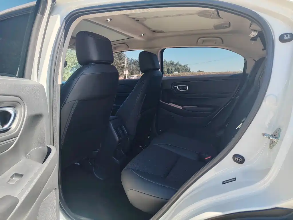 Honda Vezel — миниатюра 8