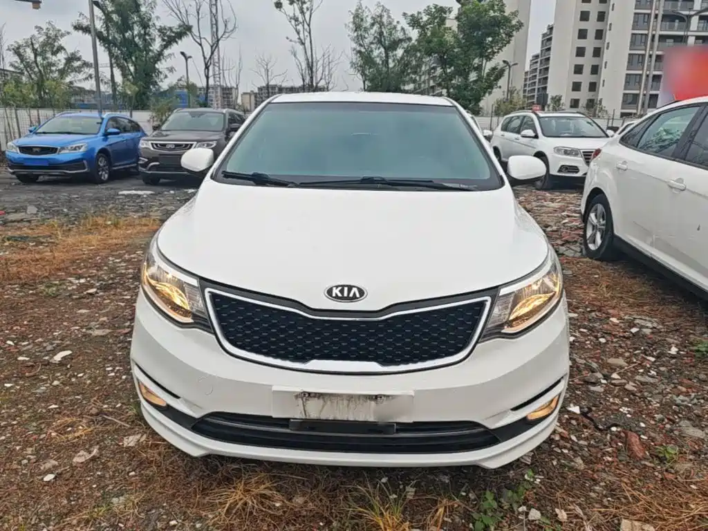 Kia K2 — миниатюра 3