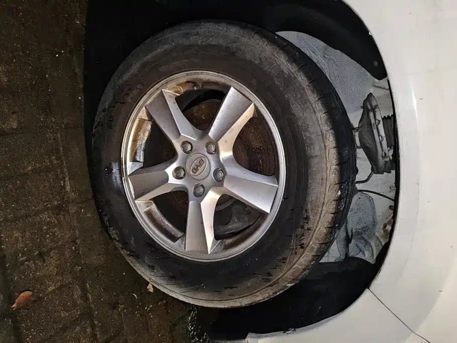 BYD S6 — миниатюра 6