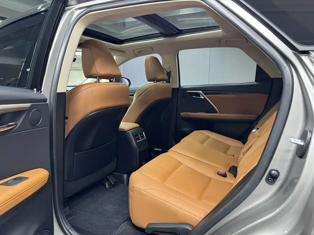 Lexus RX — миниатюра 14