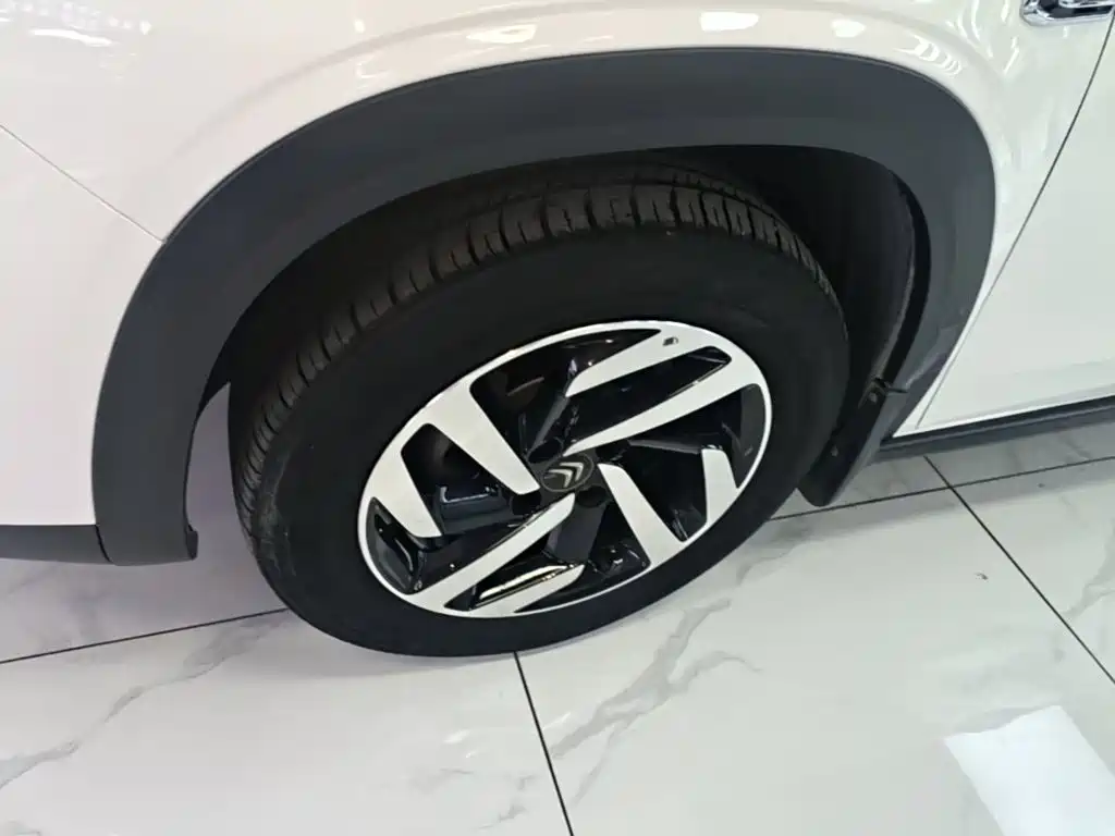 Citroen C3-XR — миниатюра 23