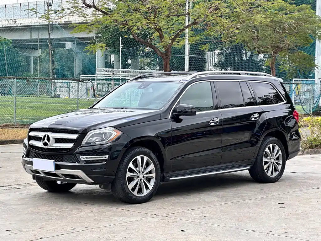 Mercedes-Benz GL-Class