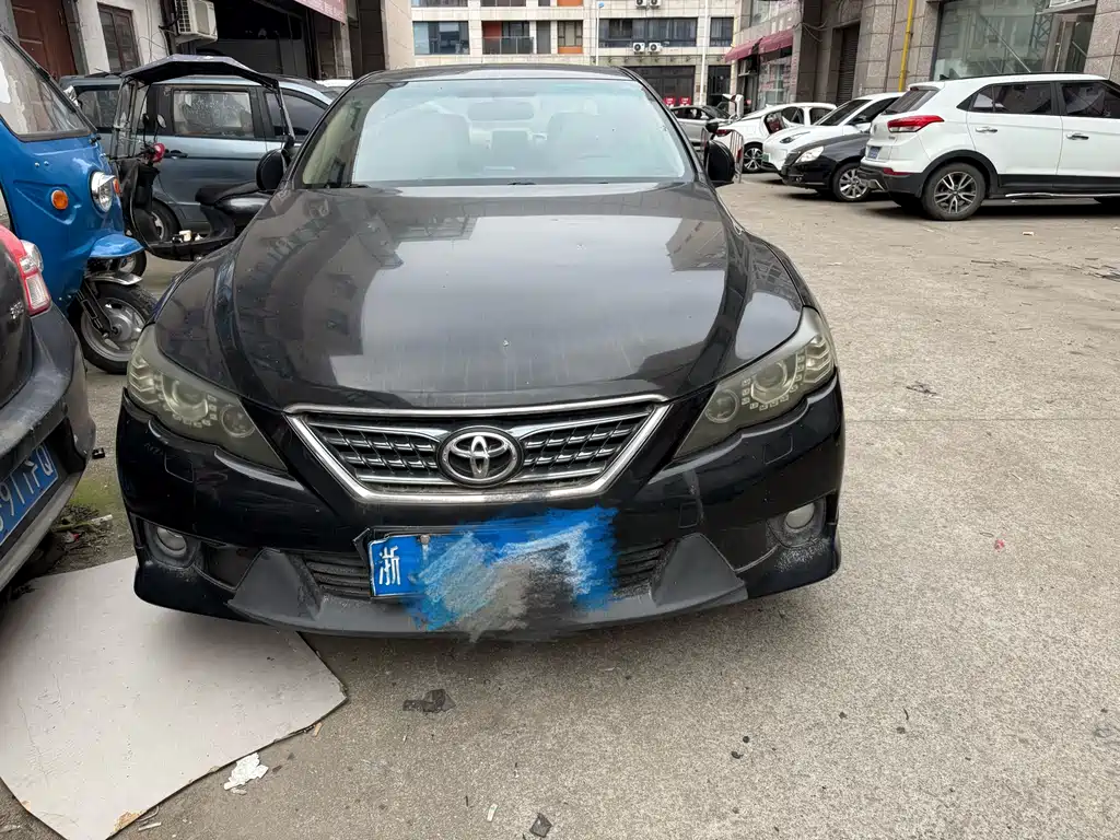 Toyota Reiz 2013