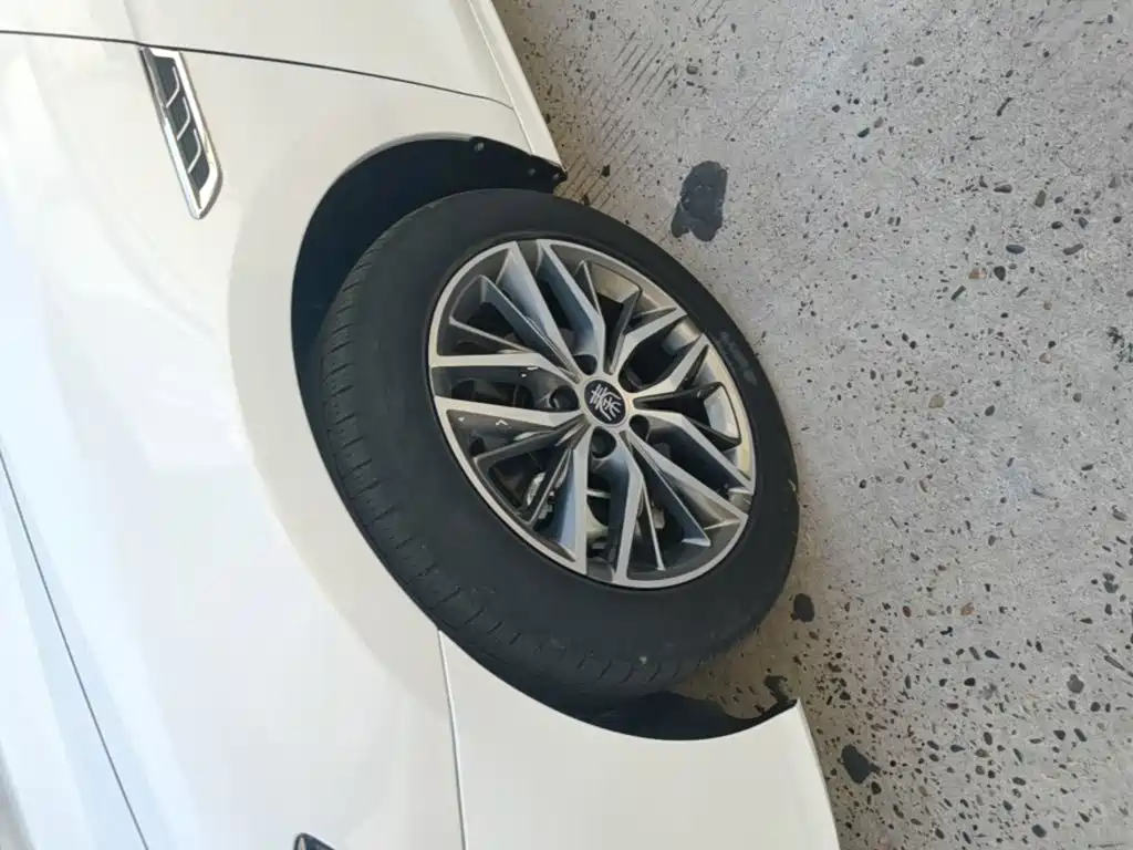 BYD Qin PLUS — миниатюра 23