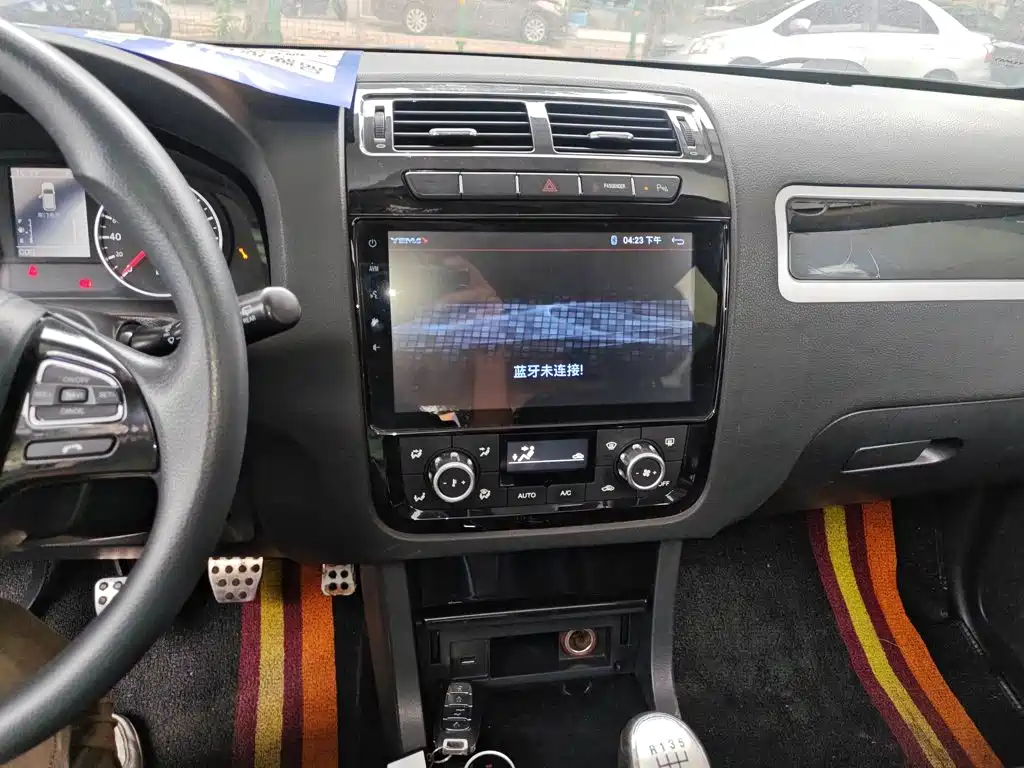 Yema Mustang T70 — миниатюра 9