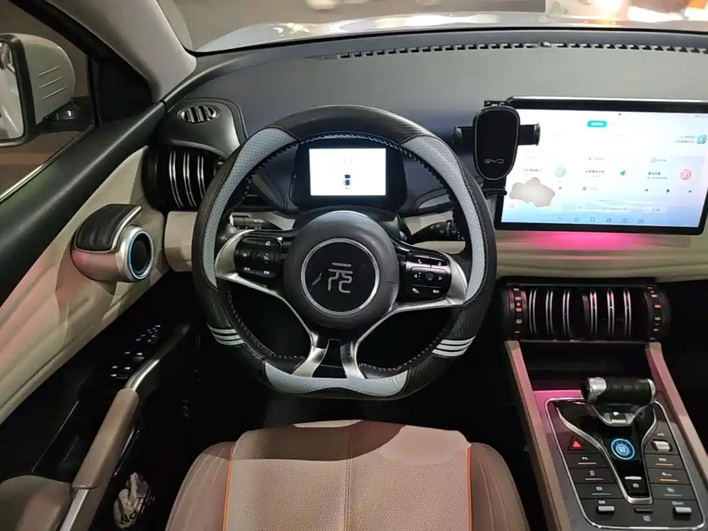 BYD Yuan Plus — миниатюра 11