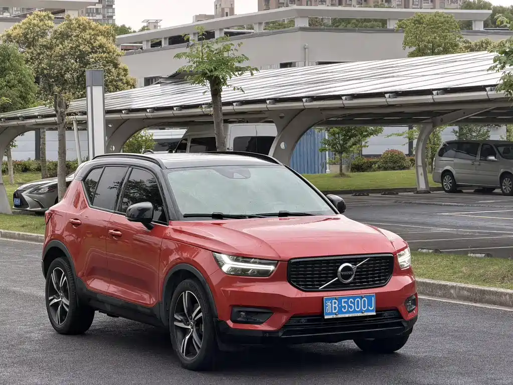 Volvo XC40 2020 T4 Sport