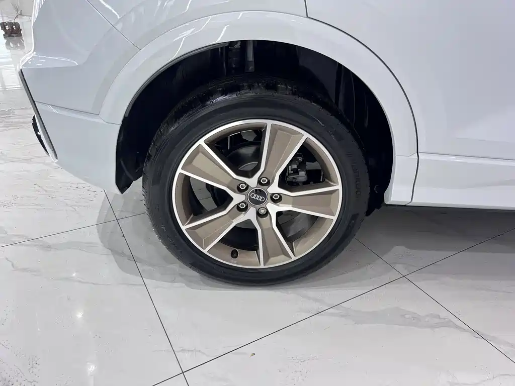 Audi Q2L — миниатюра 20