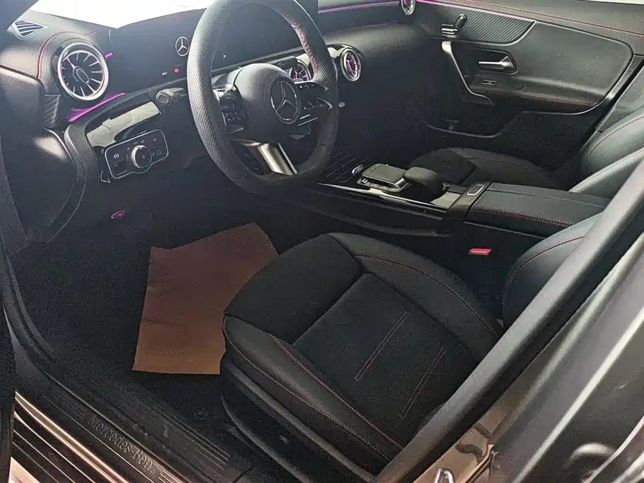 MERCEDES-BENZ A CLASS