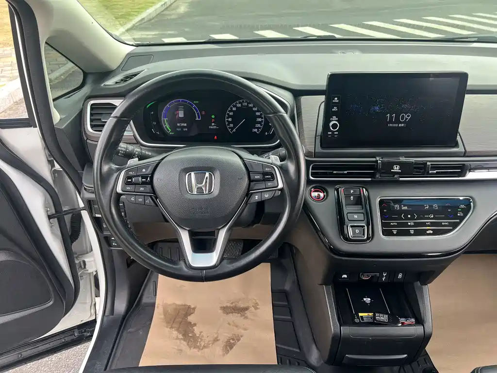 Honda Odyssey — миниатюра 13