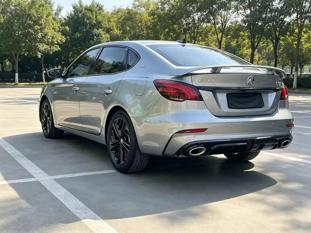 MG MG6 — миниатюра 11
