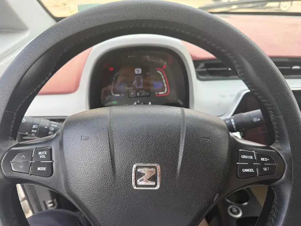 Zotye Zotye E200 — миниатюра 12