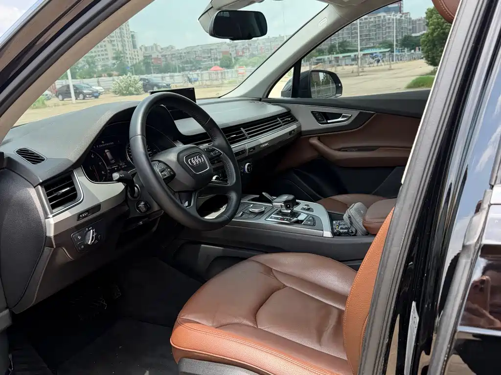 Audi Q7 2016 45 TFSI