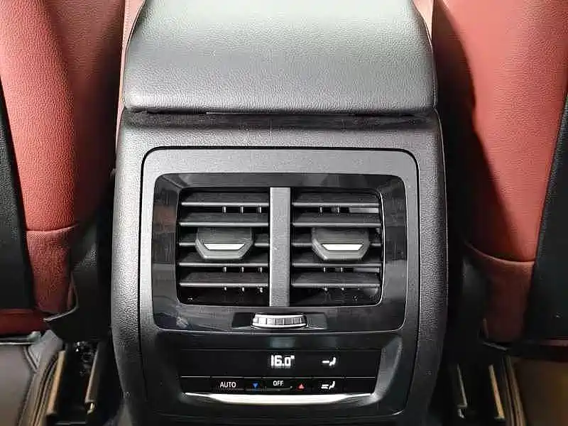 BMW X4 — миниатюра 8