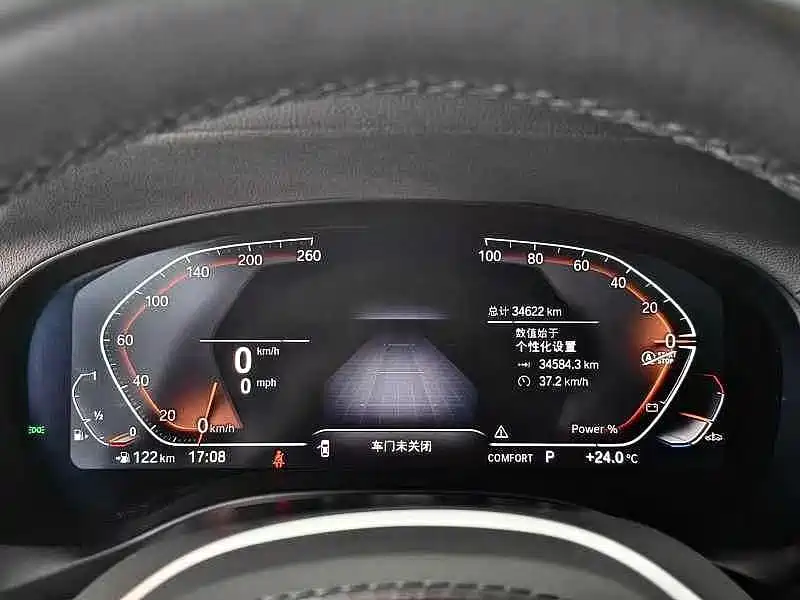 BMW X4 — миниатюра 10
