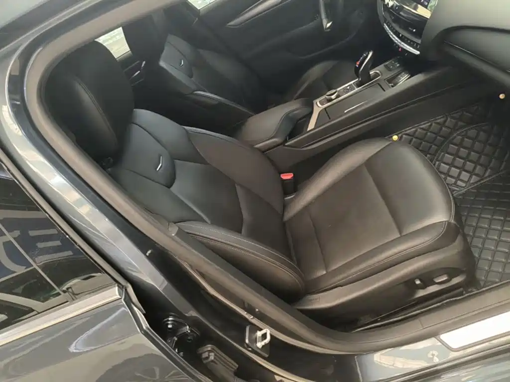 Cadillac CT5 — миниатюра 25