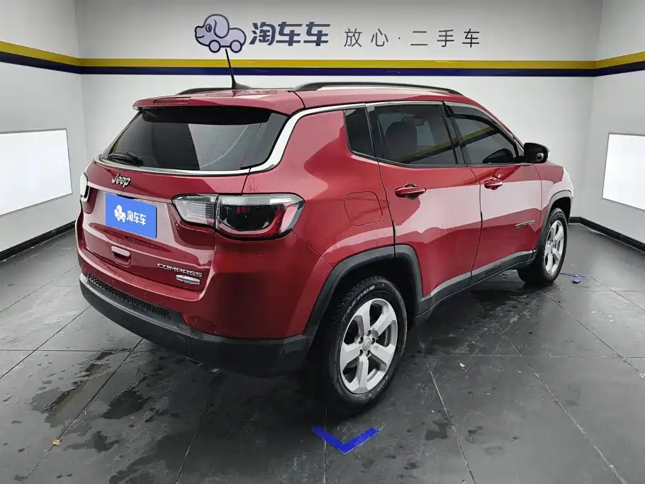 Jeep Compass — миниатюра 3