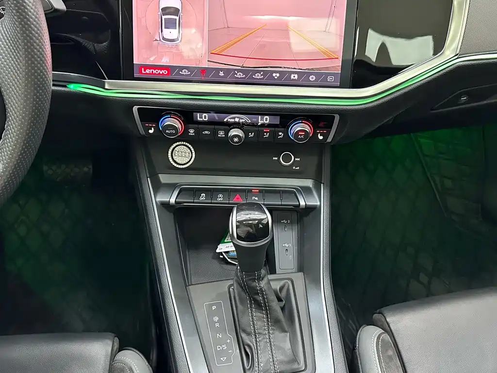 Audi Q3 Sportback — миниатюра 14