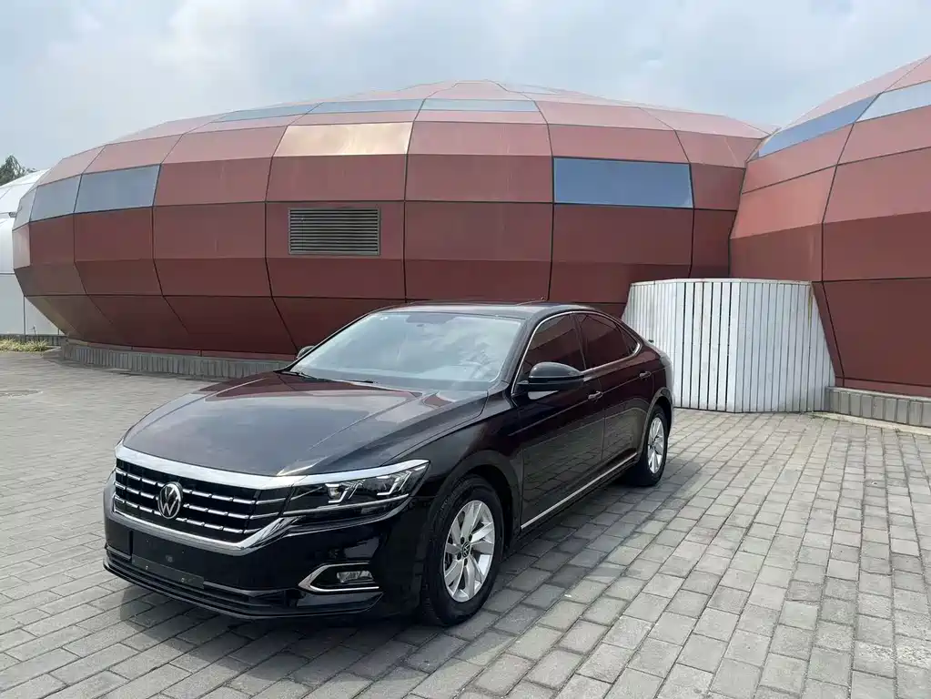 Volkswagen Passat 2020 280TSI VI