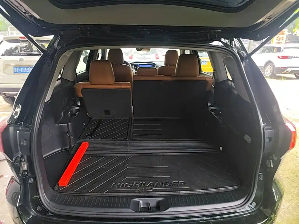 Toyota Highlander — миниатюра 19
