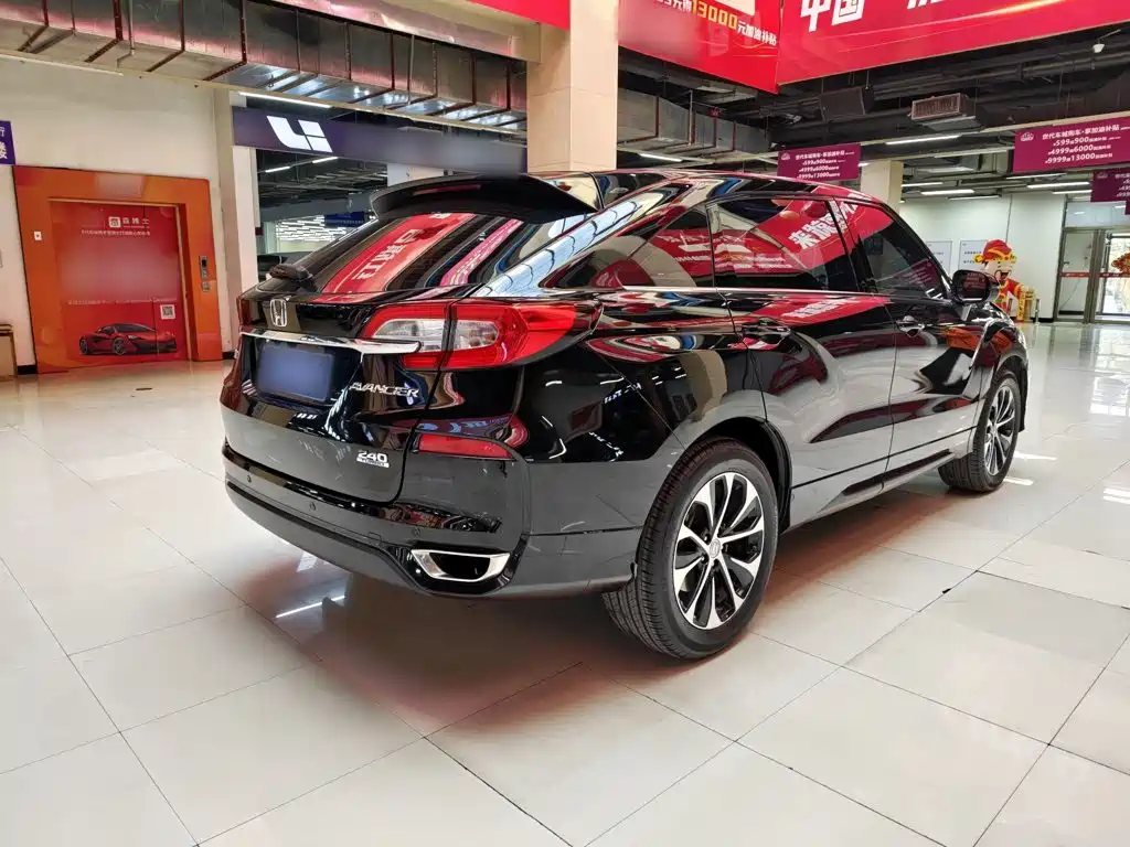 Honda Avancier 2017 240TURBO
