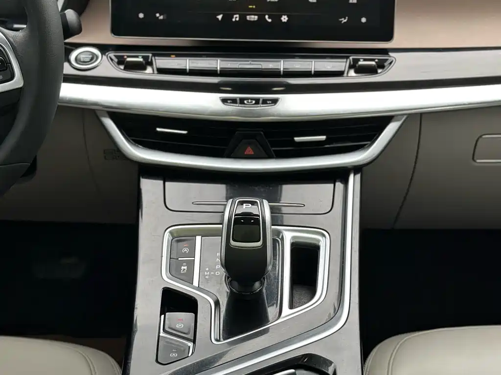 GEELY AUTOMOBILE JIAJIE