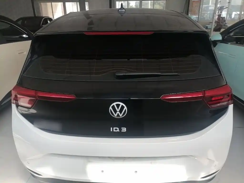 Volkswagen ID.3 — миниатюра 6