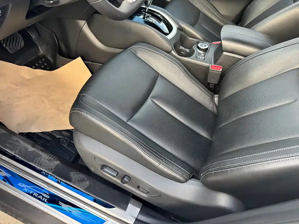 Nissan X-Trail — миниатюра 4