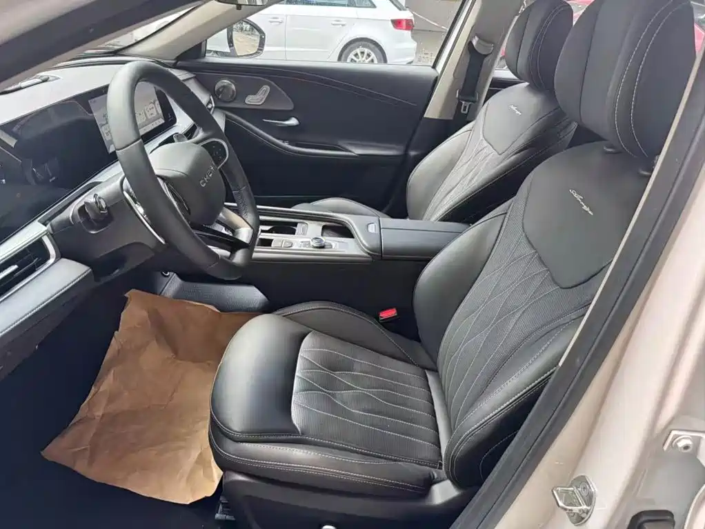 Chery Arrizo 8 — миниатюра 5