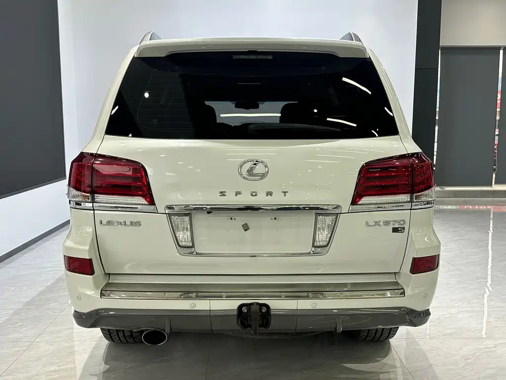 Lexus LX 2013 570