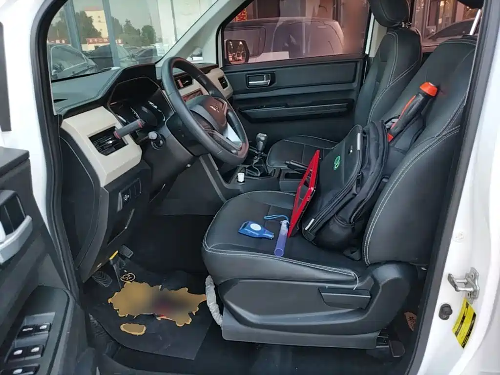Wuling Hongguang PLUS — миниатюра 15