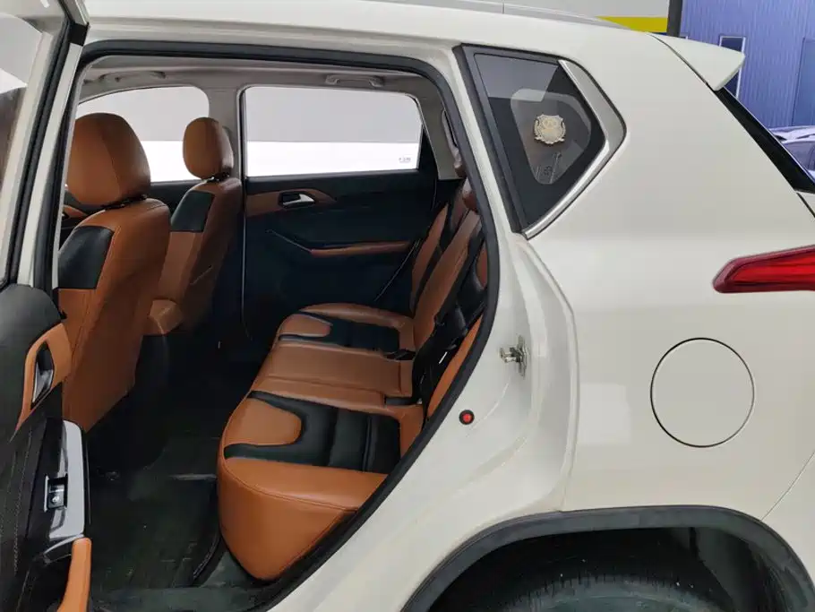 BAIC Senova X35 — миниатюра 11