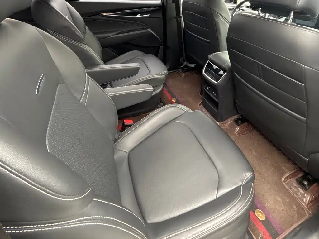 SAIC MAXUS CHASE G50