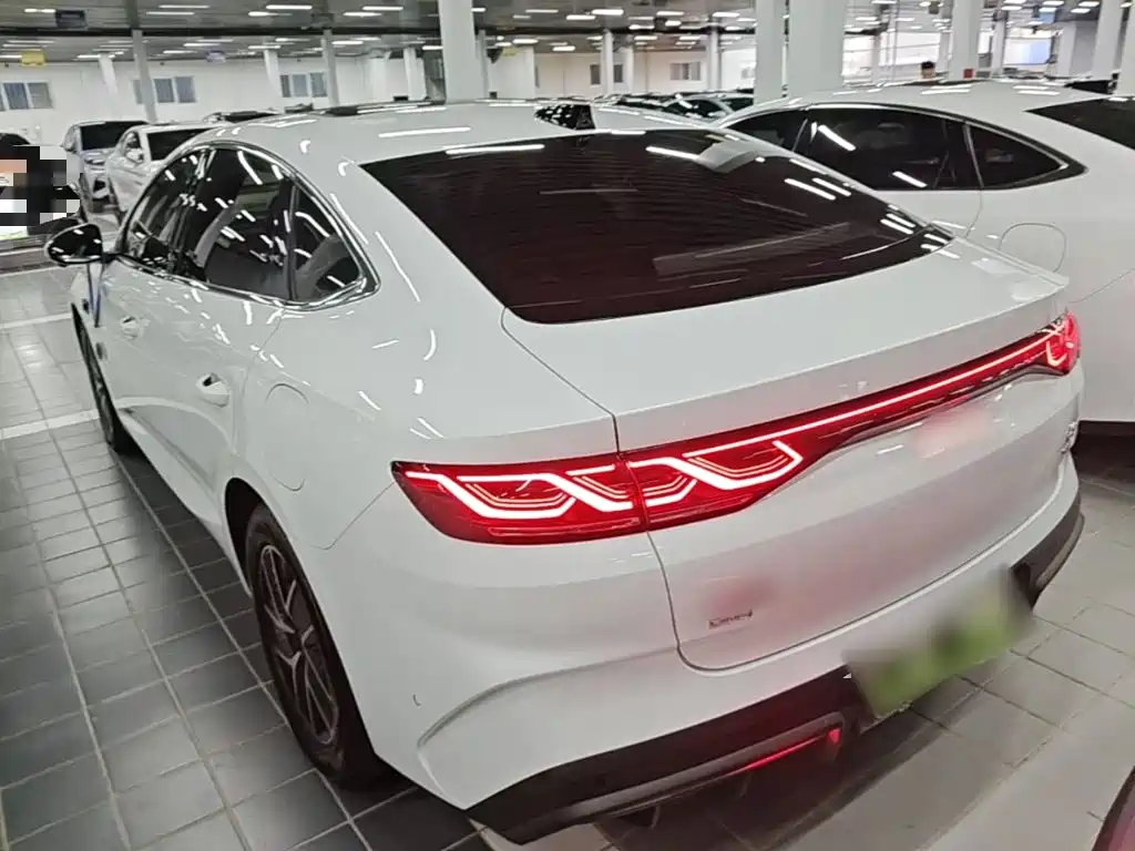 BYD Qin L — миниатюра 5