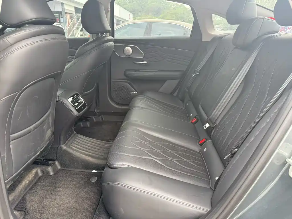 Chery Arrizo 8 PRO — миниатюра 6