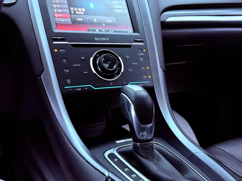 Ford Mondeo — миниатюра 14