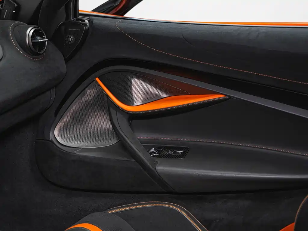 McLaren 720S — миниатюра 17