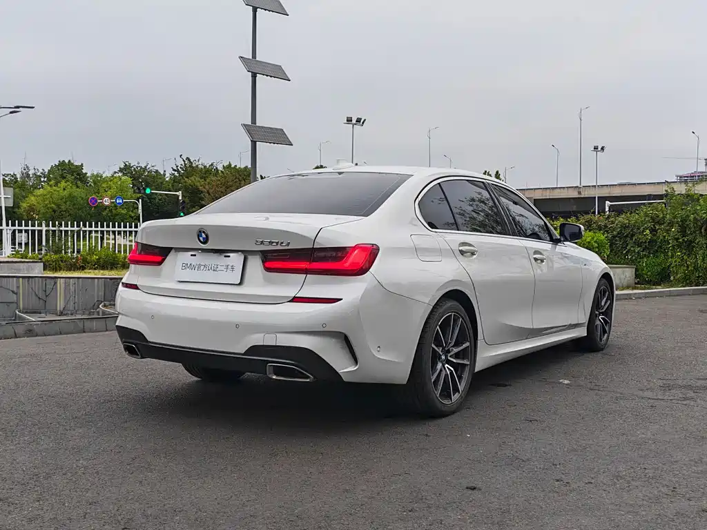 BMW 3 Series — миниатюра 5