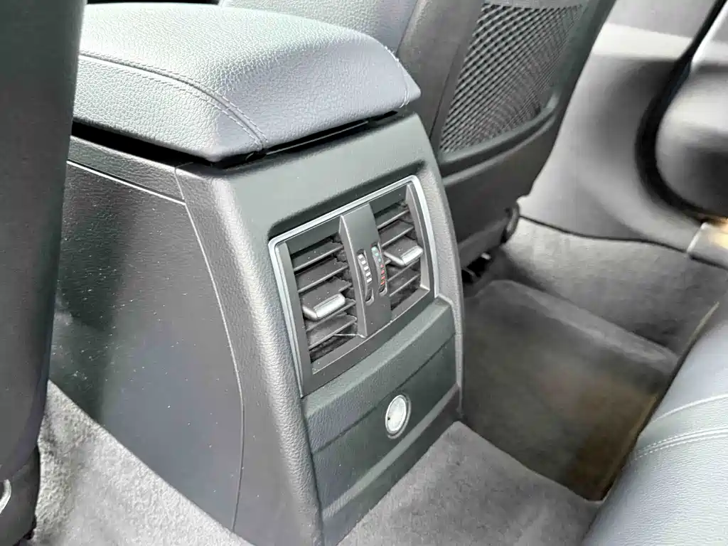 BMW 4 Series — миниатюра 18