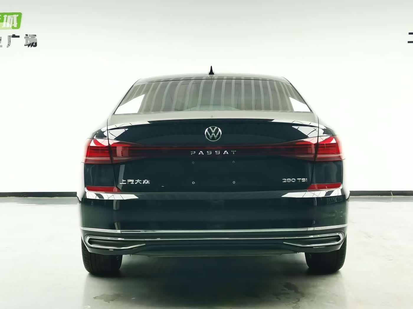 Volkswagen Passat 1.4 л 2022 г. Чёрный, пробег 34000 км