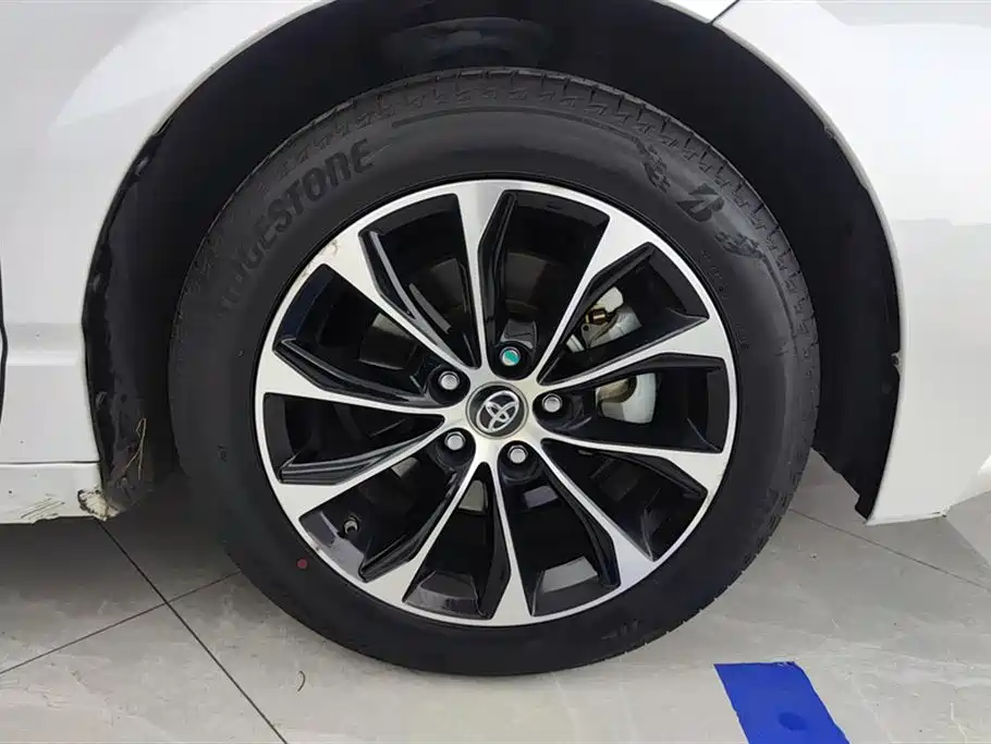 Toyota Avalon 2023 2.5L Luxury