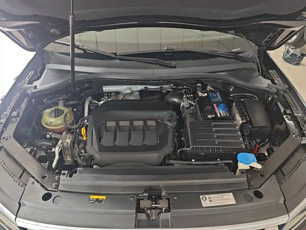 Volkswagen Tiguan L — миниатюра 20