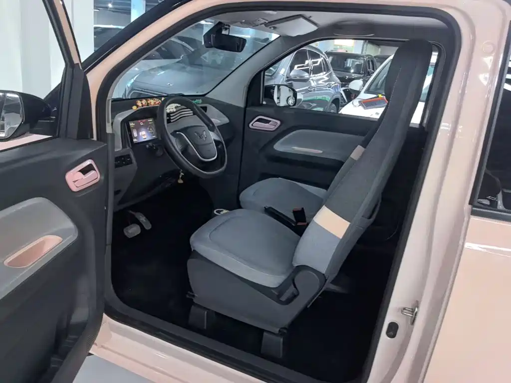 Wuling MINIEV — миниатюра 16