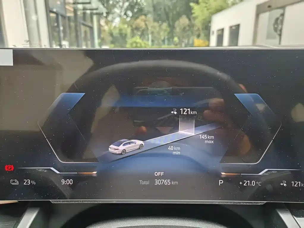 BMW i5 — миниатюра 14
