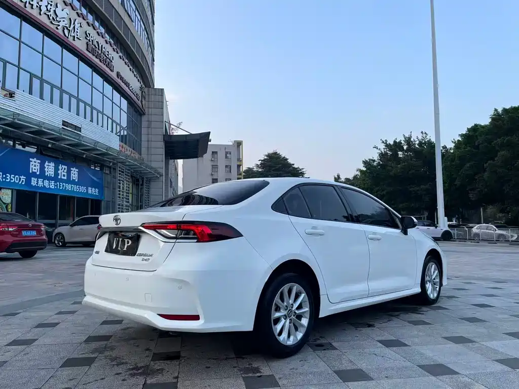 Toyota Corolla — миниатюра 7