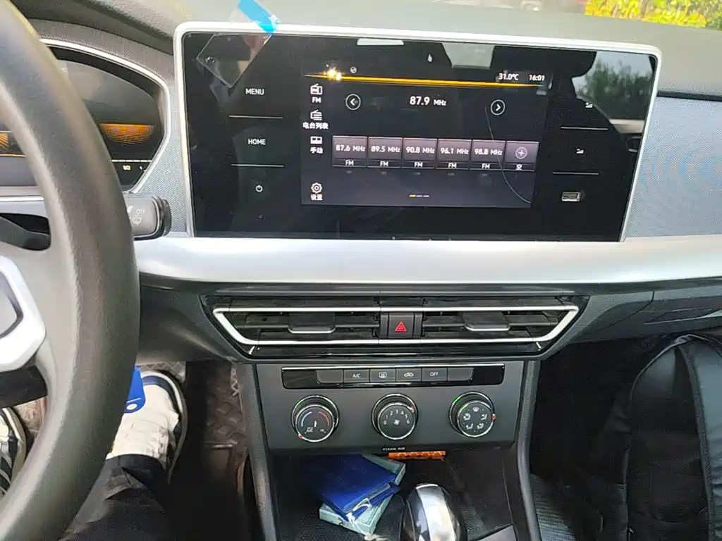 Volkswagen Lavida — миниатюра 13