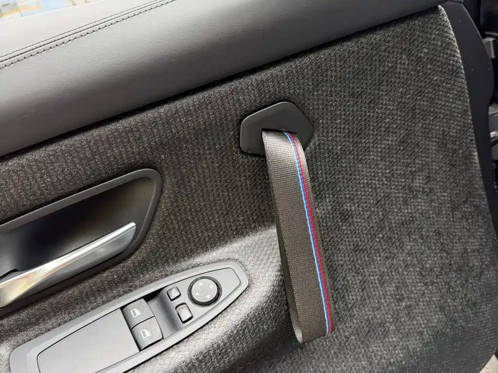 BMW M4 — миниатюра 8