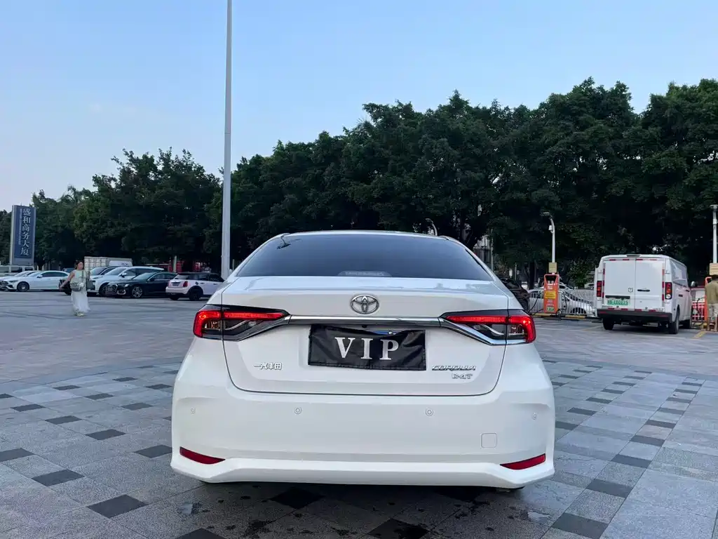 Toyota Corolla — миниатюра 6